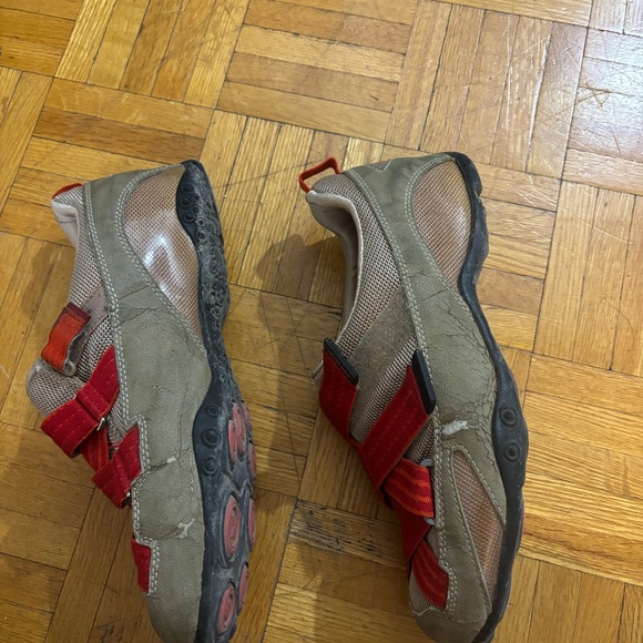 Unreal super rare DKNY shoes 90s y2k velcro * accepting offers - Picture 6 of 7